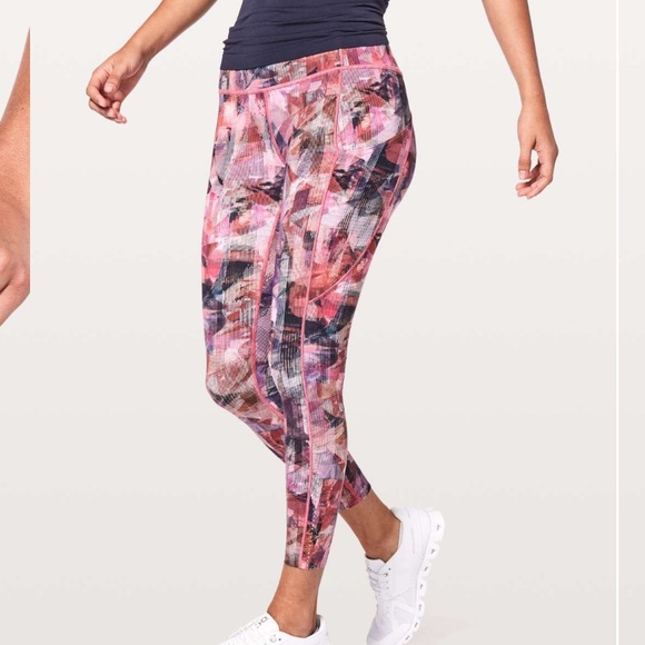 Lululemon Fast & Free 7/8 Tight II *Nulux 25